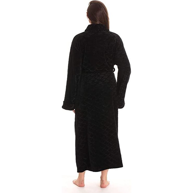 Medical-grade velour kimono hooded bath robes, women's maxi length, post-operative recovery comfort, professional care